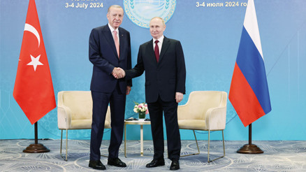 Erdoğan ve Putin’den ikili görüşme: Astana’da kritik temas Erdoğan ve Putin’den ikili görüşme: Astana’da kritik temas