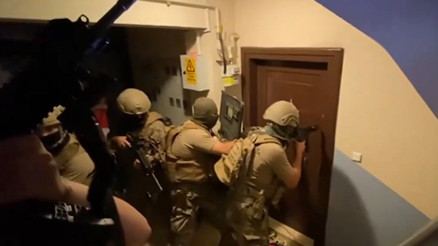 İstanbul merkezli 2 ilde Kuyu-7 Operasyonları Bakan Yerlikaya: Suç örgütü üyesi 33 şüpheli yakalandı