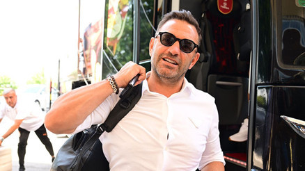Galatasaray Teknik Direktörü Okan Buruktan transfer ve Barış Alper Yılmaz açıklaması: Umarım bizimle kalır Galatasaray Teknik Direktörü Okan Buruktan transfer ve Barış Alper Yılmaz açıklaması: Umarım bizimle kalır