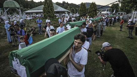 29 yıldır dinmeyen acı: Srebrenitsa Soykırımının 14 kurbanı bugün toprağa verilecek