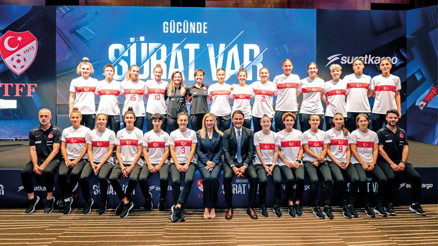 Anadolu’da futbol antrenörü kızlar yetiştirecek Anadolu’da futbol antrenörü kızlar yetiştirecek