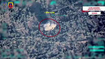 Bakan Yerlikaya: 2 terörist etkisiz hale getirildi Bakan Yerlikaya: 2 terörist etkisiz hale getirildi