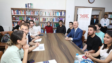 Özvar: Yeni bölümleri dikkatle inceleyin Özvar: Yeni bölümleri dikkatle inceleyin