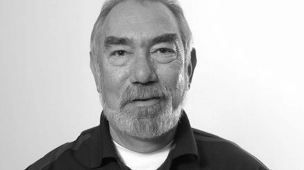 Oyuncu ve seslendirme sanatçısı Salahsun Hekimoğlu 74 yaşında hayatını kaybetti