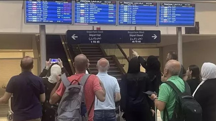 Lübnan’a ait hava yolları Beyrut’a yapılacak bazı uçak seferlerini sabaha kadar erteledi