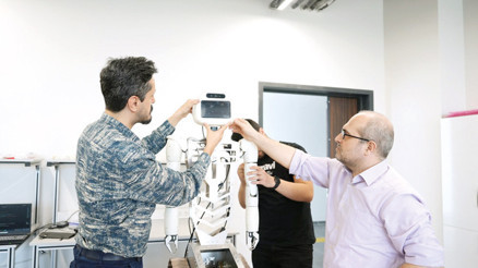 Bursa’da insansı robot üretildi Bursa’da insansı robot üretildi