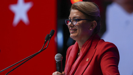 CHP Kadın Kolları Genel Başkanı seçilen Asu Kaya kimdir, kaç yaşında, nereli İşte Asu Kayanın hayatı ve biyografisi