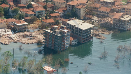 17 AĞUSTOS MARMARA DEPREMİ ANMA MESAJLARI 2024 || 1999 Gölcük depremi anma ve taziye mesajı ile sözleri anlamlı seçeneklerle...