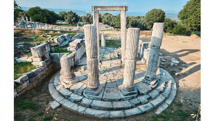 Milliyet Arkeoloji ile Yaşayan Tarihe Yolculuk Milliyet Arkeoloji ile Yaşayan Tarihe Yolculuk