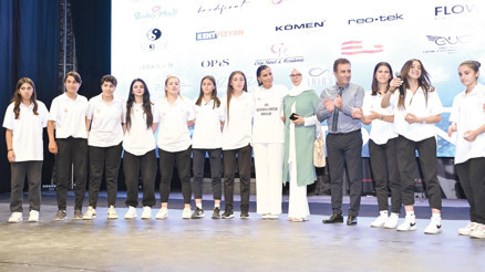 Futbolun kraliçelerine ‘kristal ayaklar’ ödülü