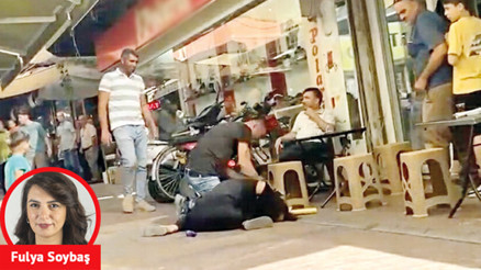 Kadına şiddete neden seyirci kalıyoruz… Kimi görmezden geldi kimi de sadece seyretti