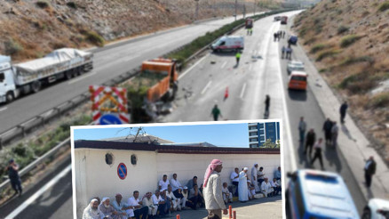 Peş peşe TIR faciası İki ayrı ildeki kazada 5 kişi hayatını kaybetti Peş peşe TIR faciası İki ayrı ildeki kazada 5 kişi hayatını kaybetti