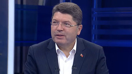 Bakan Şimşek istifa etti iddiaları... Bakan Tunç, CNN TÜRKte açıkladı: Ekonomi hedeflendi Bakan Şimşek istifa etti iddiaları... Bakan Tunç, CNN TÜRKte açıkladı: Ekonomi hedeflendi