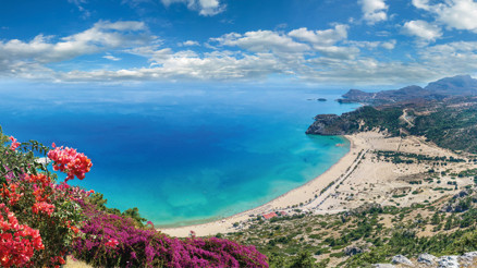 Komşunun turkuvaz sularından davet var Komşunun turkuvaz sularından davet var