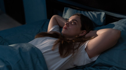 Uykusuzluk sanılandan daha korkutucu olabilir... Uykusuz kaldığınızda beyninize gerçekten neler oluyor