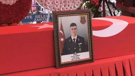 Şehit Jandarma Uzman Çavuş Yavuz Güney son yolculuğuna uğurlandı