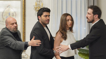 YENİ SEZON FRAGMANI YAYINLANDI Kızılcık Şerbeti bu akşam var mı, yok mu 6 Eylül Cuma Kızılcık Şerbeti yeni sezon ne zaman Show TV yayın akışı