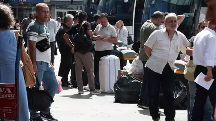 Büyük İstanbul Otogarı’nda okul öncesi dönüş yoğunluğu