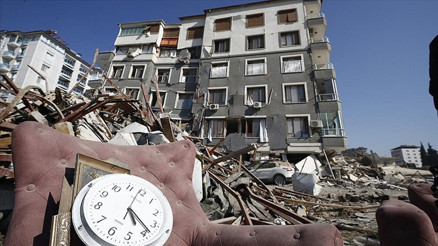 Telefonlar dedektöre dönüştü: Yapay zeka depremi tahmin edebilir mi Telefonlar dedektöre dönüştü: Yapay zeka depremi tahmin edebilir mi