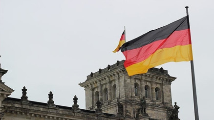 Almanya bu araştırmayı konuşuyor: Ordu savaşa hazır değil Almanya bu araştırmayı konuşuyor: Ordu savaşa hazır değil