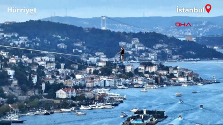Estonyalı atlet 15 Temmuz Köprüsünü halat üzerinde yürüyerek geçti
