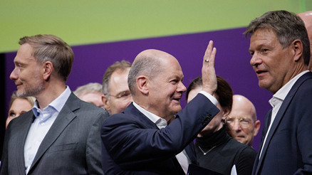 Start-up Zirvesi’nde milyarlık destek sözü Start-up Zirvesi’nde milyarlık destek sözü