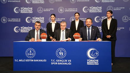 Basketbol Spor Lisesi için imzalar atıldı... ‘Yeteneğe göre eğitim hayalimdi Basketbol Spor Lisesi için imzalar atıldı... ‘Yeteneğe göre eğitim hayalimdi