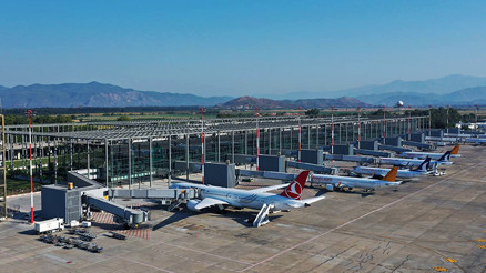 Dalaman Havalimanı 8 ayda 4 milyon yolcuya hizmet verdi