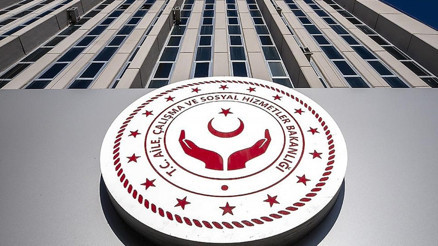 Aile ve Sosyal Hizmetler Bakanlığından evlilik kredisi için internet sitesi