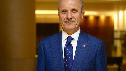 Türkiye-Azerbaycan Üniversitesi ‘Uluslararası öğrencilere de hitap edecek’ Türkiye-Azerbaycan Üniversitesi ‘Uluslararası öğrencilere de hitap edecek’