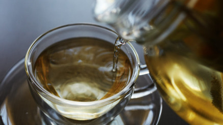 Ona doğanın zayıflama iğnesi diyorlar... Yeşil çay kilo vermeye yardım eder mi, GLP-1 hormonunu artırır mı Ona doğanın zayıflama iğnesi diyorlar... Yeşil çay kilo vermeye yardım eder mi, GLP-1 hormonunu artırır mı