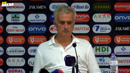 Jose Mourinho: Dzekonun golü ofsayt değildi, pozisyon temizdi