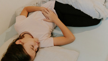 Erken adet her geçen gün artıyor... Kız çocukları neden erken yaşta adet görmeye başlıyor