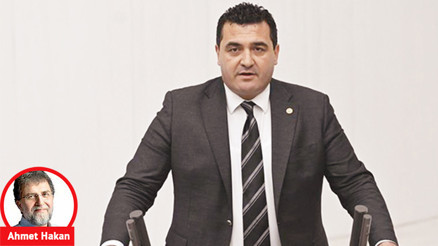 Namussuzca ahlaksızca