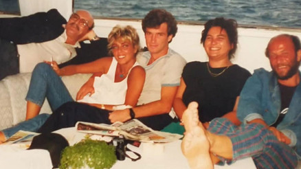 Üzerinden 38 yıl geçti... Fotoğraftaki herkes çok ünlü