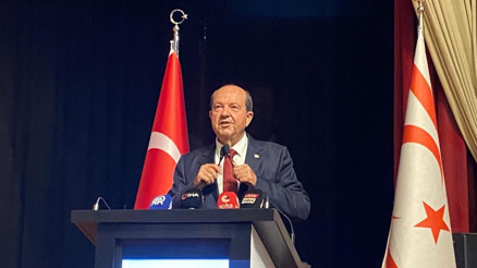 KKTC Cumhurbaşkanı Tatar: Benim arkamda 85 milyonluk Türkiye Cumhuriyeti var KKTC Cumhurbaşkanı Tatar: Benim arkamda 85 milyonluk Türkiye Cumhuriyeti var