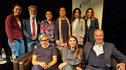 Demokrasi gecesinde çifte vatandaşlık konuşuldu Demokrasi gecesinde çifte vatandaşlık konuşuldu