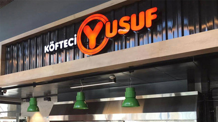 Köfteci Yusuf domuz eti mi kullanıyor, şubeleri kapandı mı | İddiaların ardından Köfteci Yusuf domuz eti açıklaması geldi Köfteci Yusuf domuz eti mi kullanıyor, şubeleri kapandı mı | İddiaların ardından Köfteci Yusuf domuz eti açıklaması geldi