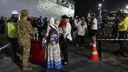 TCG Sancaktar Mersine ulaştı: Vatanımızda olmak çok güzel bir duygu