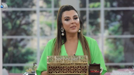 GELİNİM MUTFAKTA 14 EKİM 2024 PUAN DURUMU || Kuraya kaldı Gelinim Mutfakta bugün kim 1. oldu, çeyrek altını kim aldı GELİNİM MUTFAKTA 14 EKİM 2024 PUAN DURUMU || Kuraya kaldı Gelinim Mutfakta bugün kim 1. oldu, çeyrek altını kim aldı