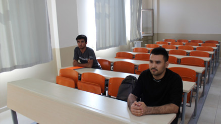 2 öğrenciye 17 hoca... Derslerimiz çok akıcı geçiyor 2 öğrenciye 17 hoca... Derslerimiz çok akıcı geçiyor