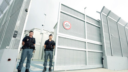 Meloni’nin göç formülü AB’ye örnek olabilir... İtalya sığınmacıları Arnavutluk’a yolluyor Meloni’nin göç formülü AB’ye örnek olabilir... İtalya sığınmacıları Arnavutluk’a yolluyor