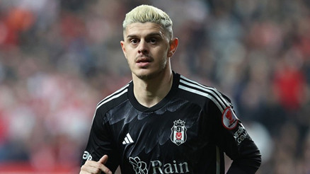 Beşiktaş’a bir kötü haber de Milot Rashica’dan Beşiktaş’a bir kötü haber de Milot Rashica’dan