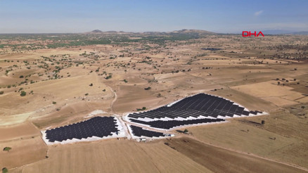 Turkcell’in Uşak’ta kurduğu güneş enerji santrali enerji üretimine başladı