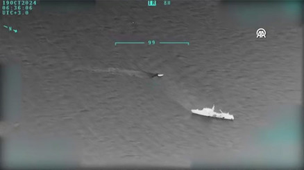 Yunan sahil güvenliğinin denizde bıraktığı düzensiz göçmenleri Türkiye kurtardı