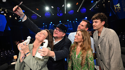 ‘Maxton Hall’a iki ödül