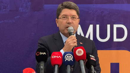 Adalet Bakanı Tunç: TUSAŞ saldırısı, milletimizin birlik ve beraberliğine yapılmıştır Adalet Bakanı Tunç: TUSAŞ saldırısı, milletimizin birlik ve beraberliğine yapılmıştır