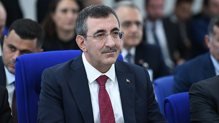 Cumhurbaşkanı Yardımcısı Cevdet Yılmaz: Gelecek yıl sonu yüzde 20nin altında enflasyon hedefliyoruz Cumhurbaşkanı Yardımcısı Cevdet Yılmaz: Gelecek yıl sonu yüzde 20nin altında enflasyon hedefliyoruz