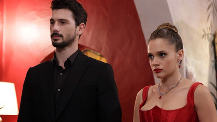 Hudutsuz Sevda yeni bölüm bu akşam var mı, yok mu 31 Ekim 2024 Perşembe Now Tv yayın akışı Hudutsuz Sevda yeni bölüm bu akşam var mı, yok mu 31 Ekim 2024 Perşembe Now Tv yayın akışı