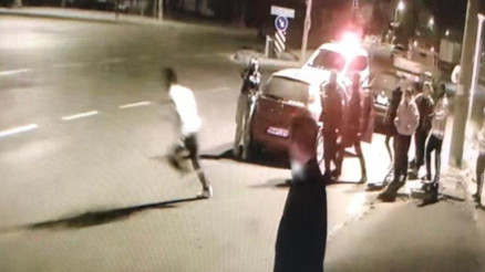 Tekirdağda alkollü sürücü önce polislerle tartıştı sonra arabayı bırakıp kaçtı